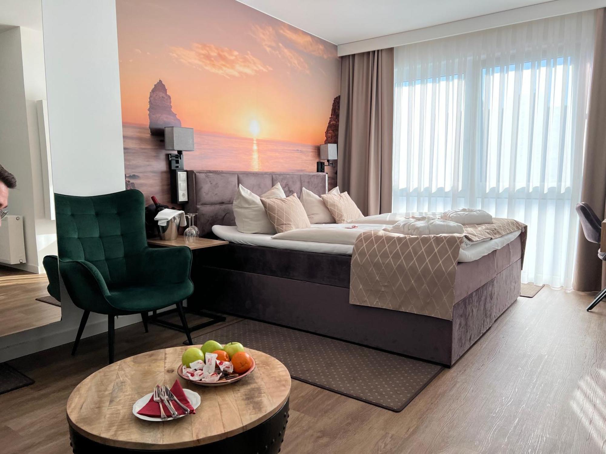 Hotel Ammerlaender Hof ヴェスターシュテーデ エクステリア 写真