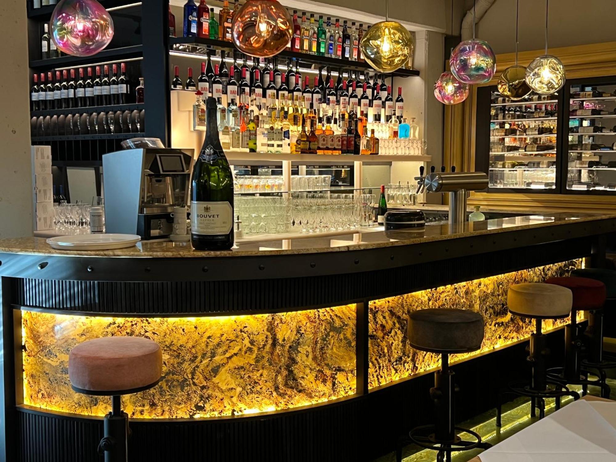 Hotel Ammerlaender Hof ヴェスターシュテーデ エクステリア 写真