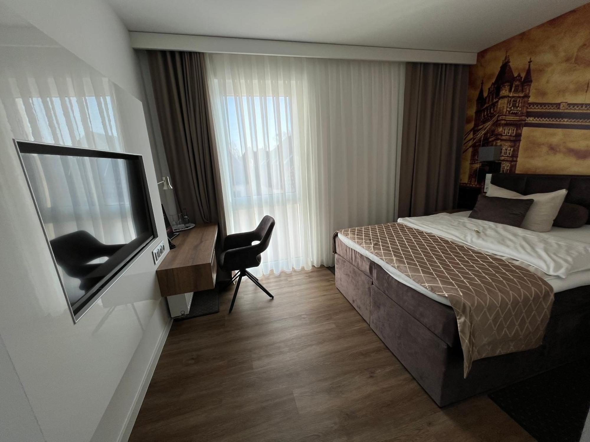 Hotel Ammerlaender Hof ヴェスターシュテーデ エクステリア 写真